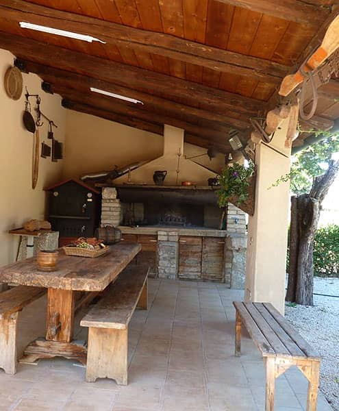 Camino, barbeque, forno a legna in giardino Agriturismo all'Antica Mattonata